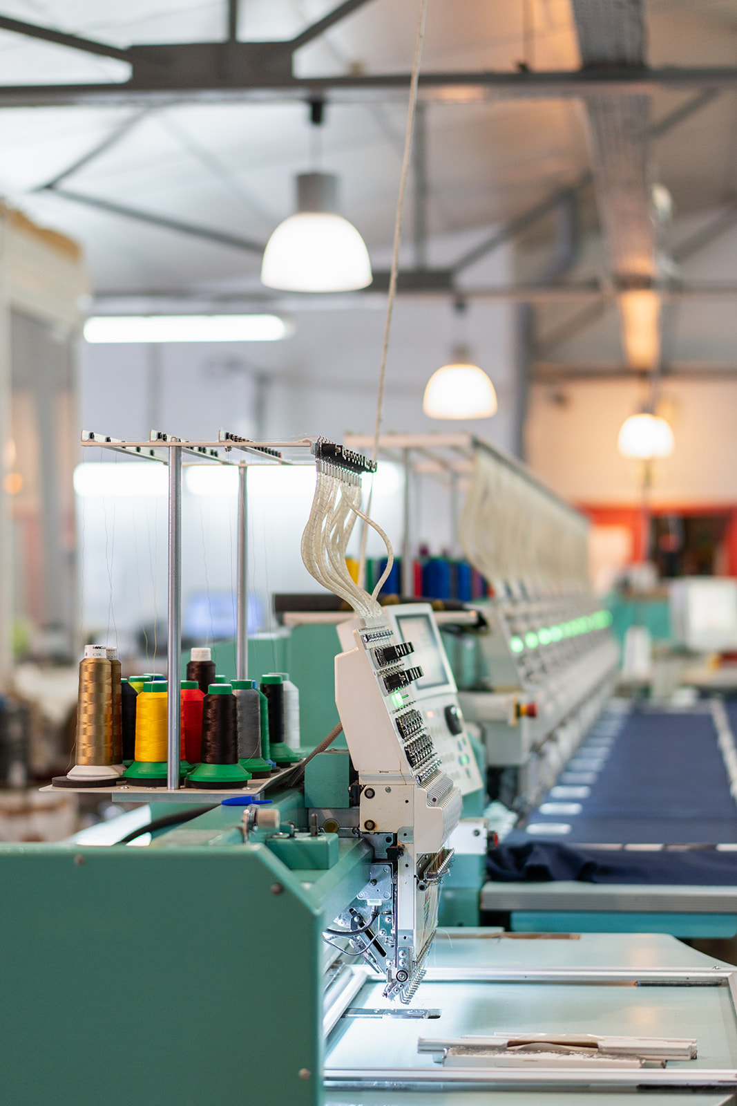 Opérateur sur une chaîne de production